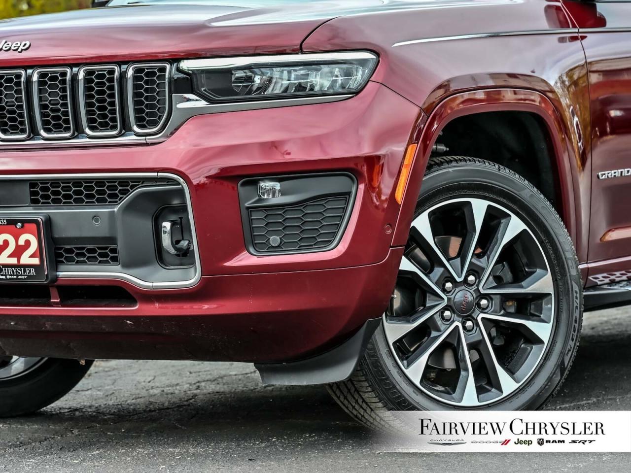 2022 Jeep Grand Cherokee L Overland 5.7 HEMI   NAV   LEATHER   PANO ROOF   MC Photo