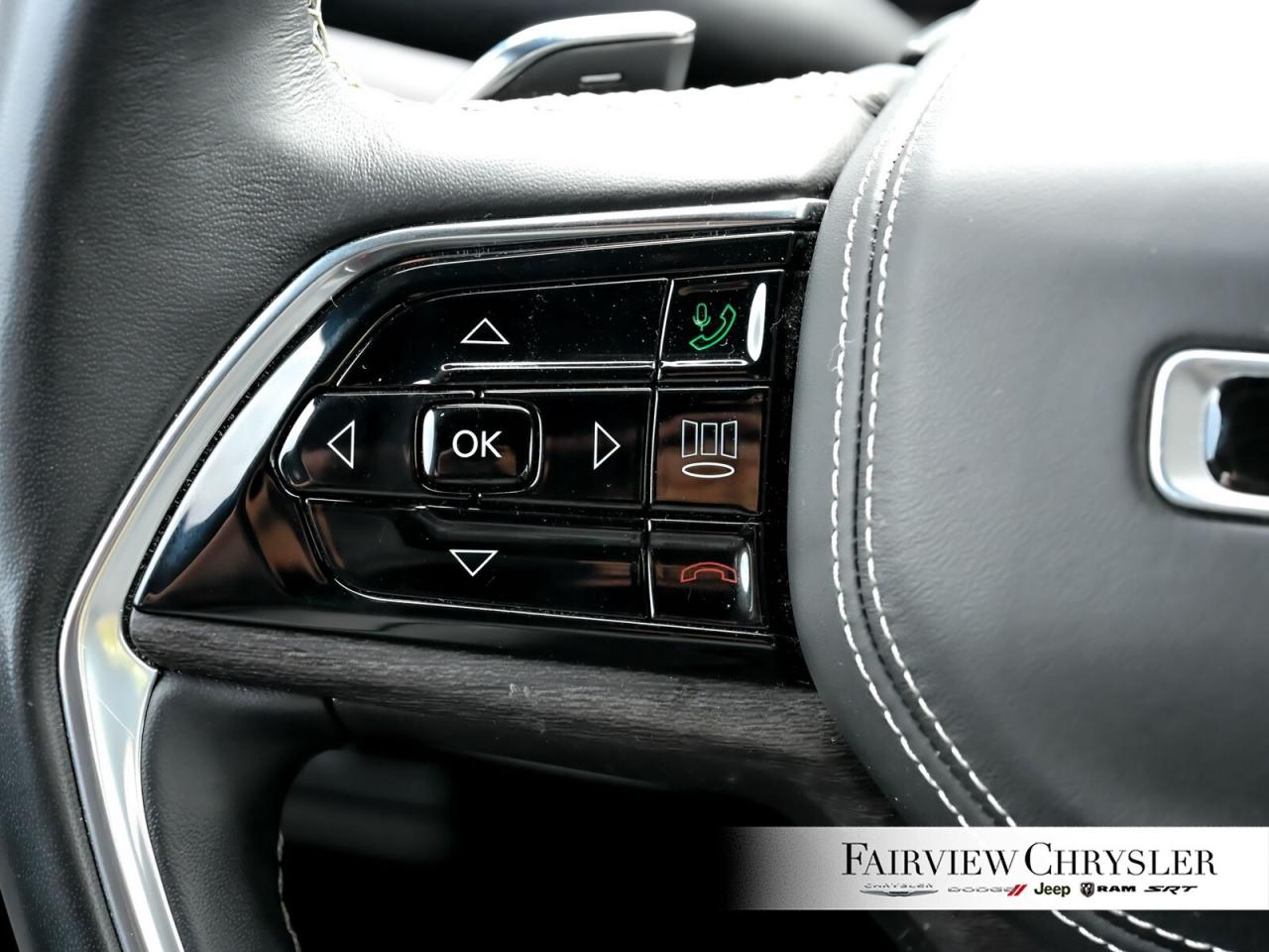 2022 Jeep Grand Cherokee L Overland 5.7 HEMI   NAV   LEATHER   PANO ROOF   MC Photo