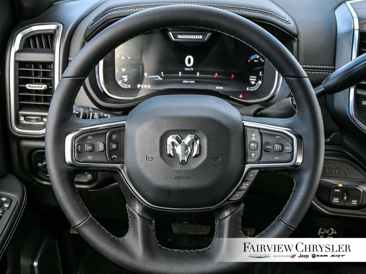 2025 RAM 2500 Laramie 5TH WHEEL   6.7 DIESEL   6 PASS   CARPLAY Photo