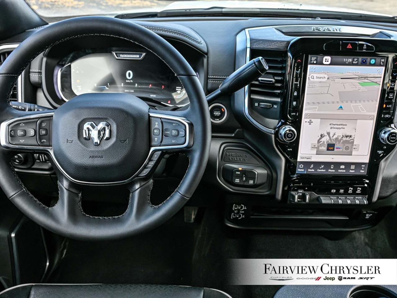 2025 RAM 2500 Laramie 5TH WHEEL   6.7 DIESEL   6 PASS   CARPLAY Photo