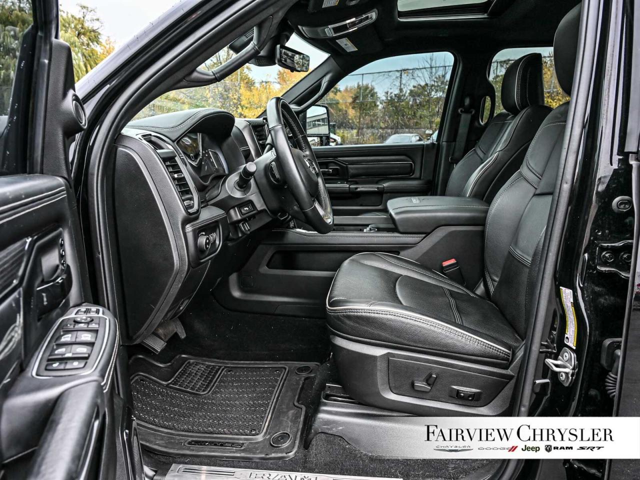 2023 RAM 3500 Limited NIGHT EDITION   SUNROOF   REAR AUTO LEVELL Photo