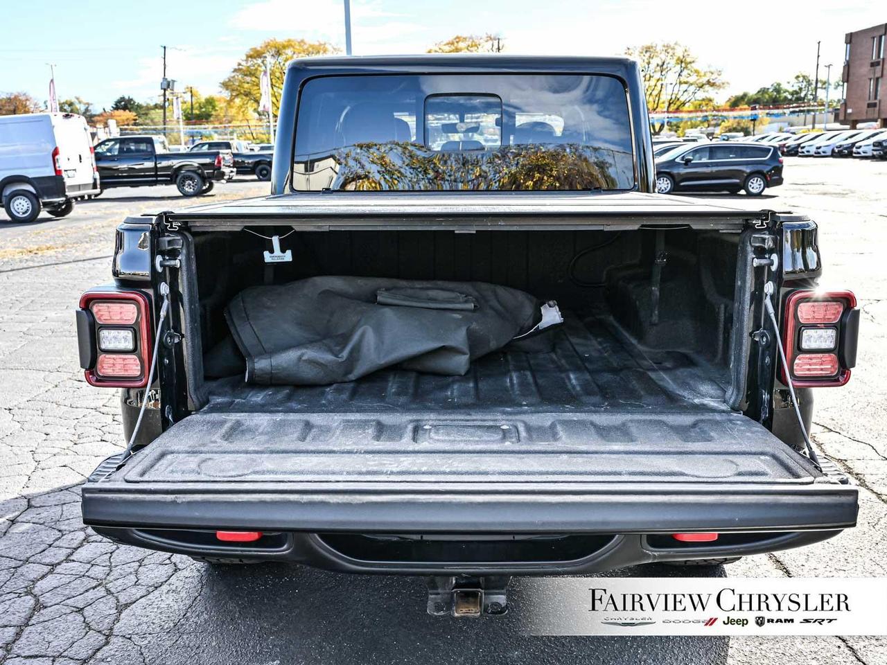 2023 Jeep Gladiator Rubicon LEATHER   TRAILER TOW   HEATED SEATS   LED Photo