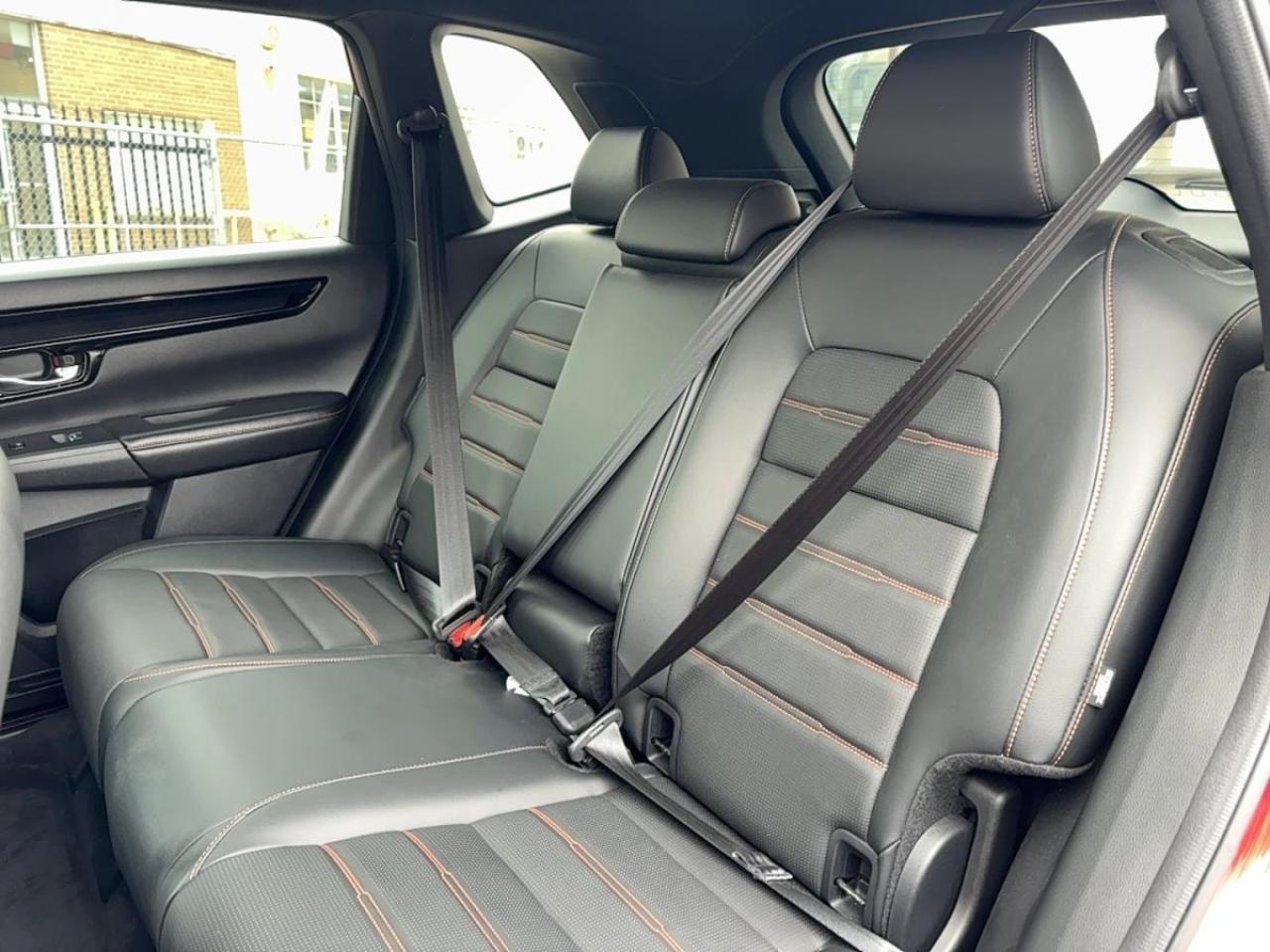 2024 Honda CR-V Hybrid Touring Honda Certified 7YR/160K Warranty Photo