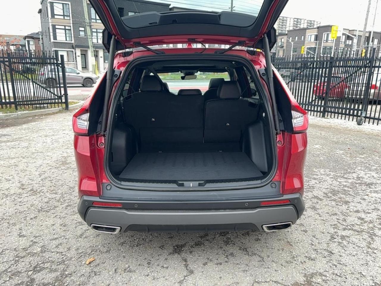 2024 Honda CR-V Hybrid Touring Honda Certified 7YR/160K Warranty Photo