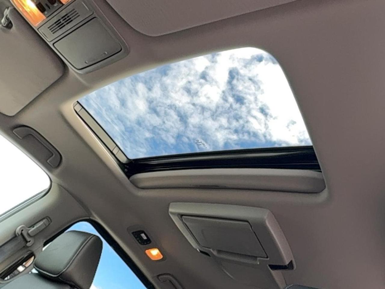 2024 Honda Odyssey EX-L Photo