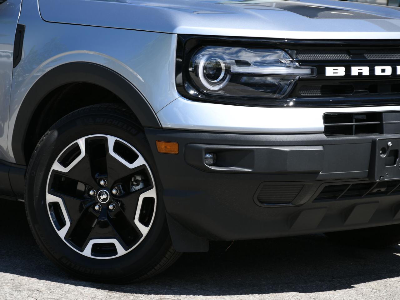 2023 Ford Bronco Sport Outer Banks 4WD Photo