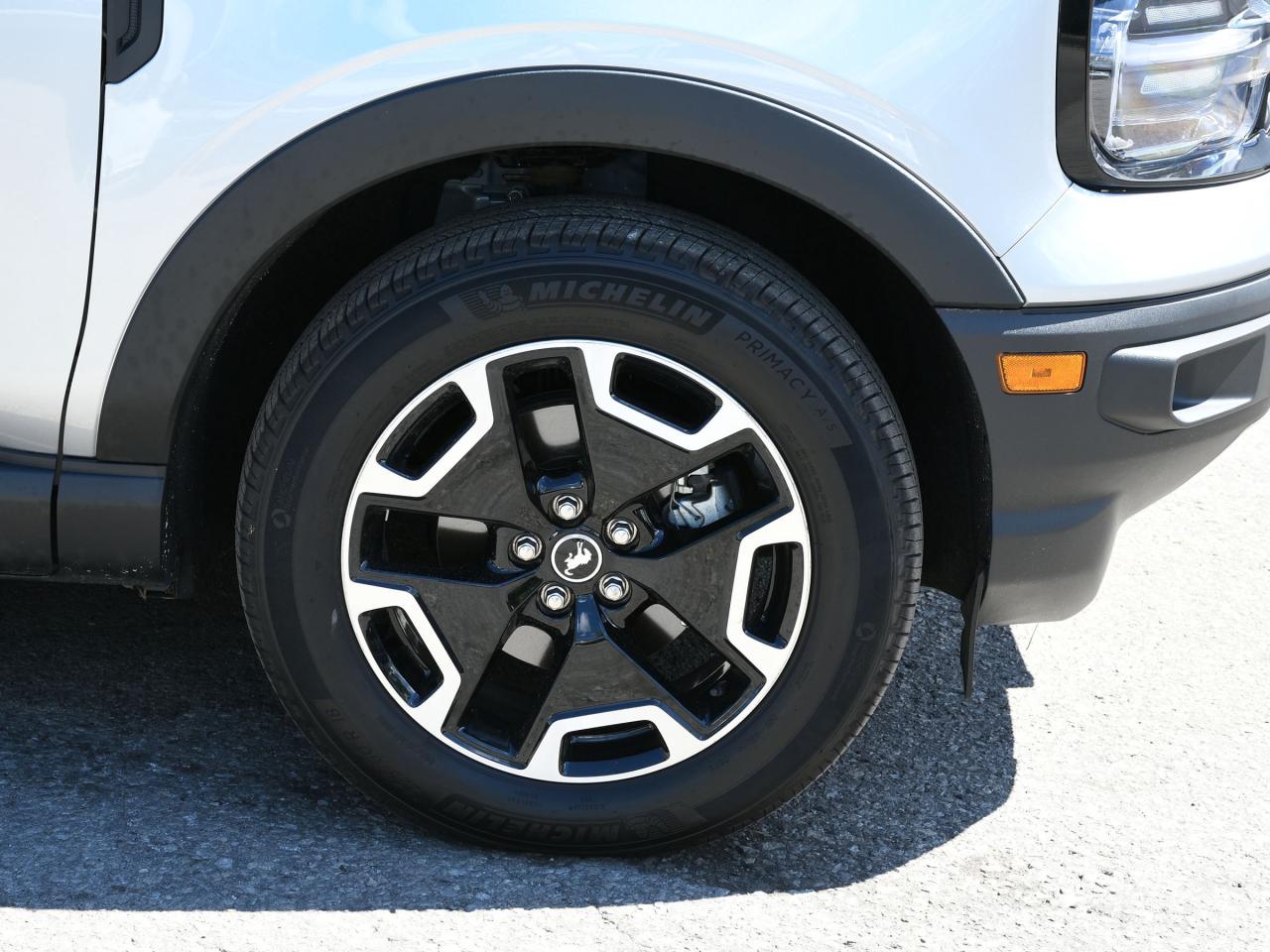 2023 Ford Bronco Sport Outer Banks 4WD Photo