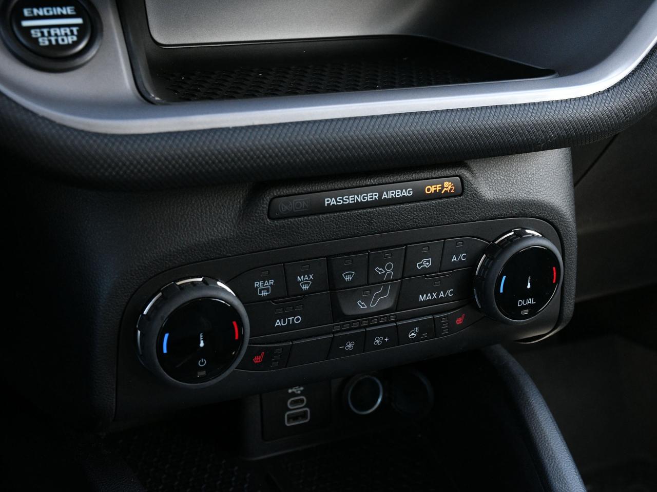 2023 Ford Bronco Sport Outer Banks 4WD Photo