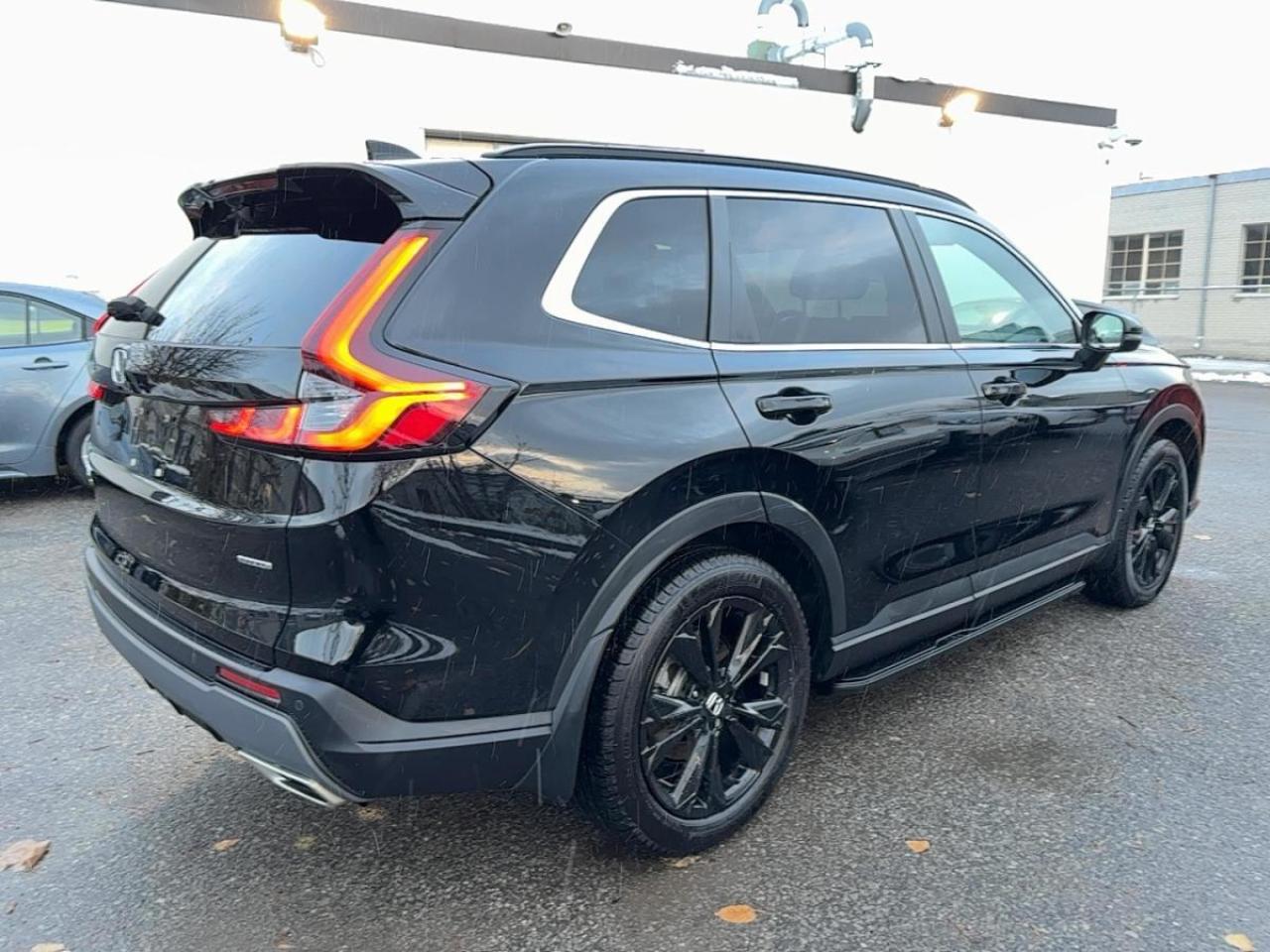 2023 Honda CR-V Hybrid Touring Honda Certified 7YR/160K Warranty Photo