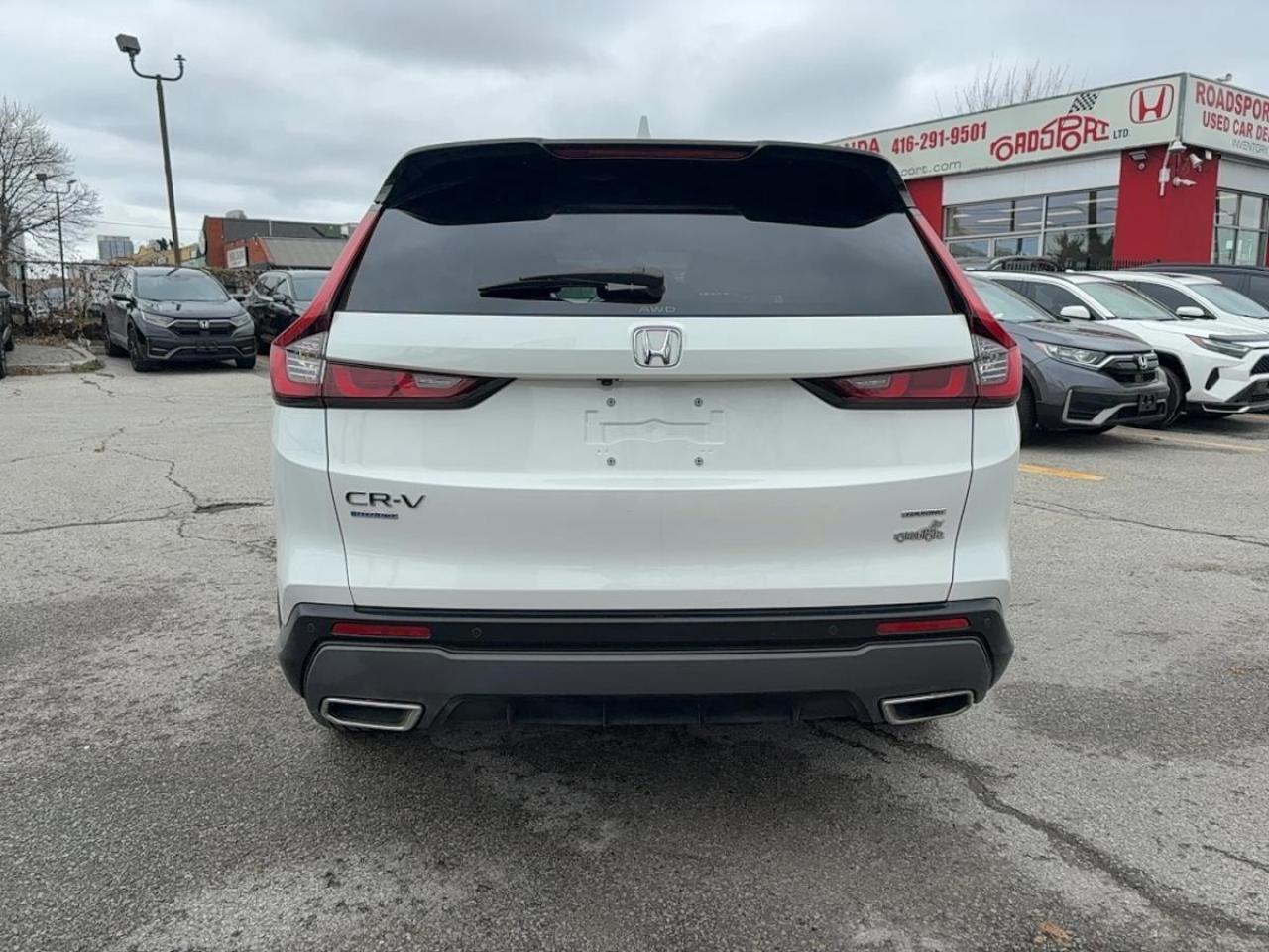 2023 Honda CR-V Hybrid Touring Honda Certified 7YR/160K Warranty Photo2