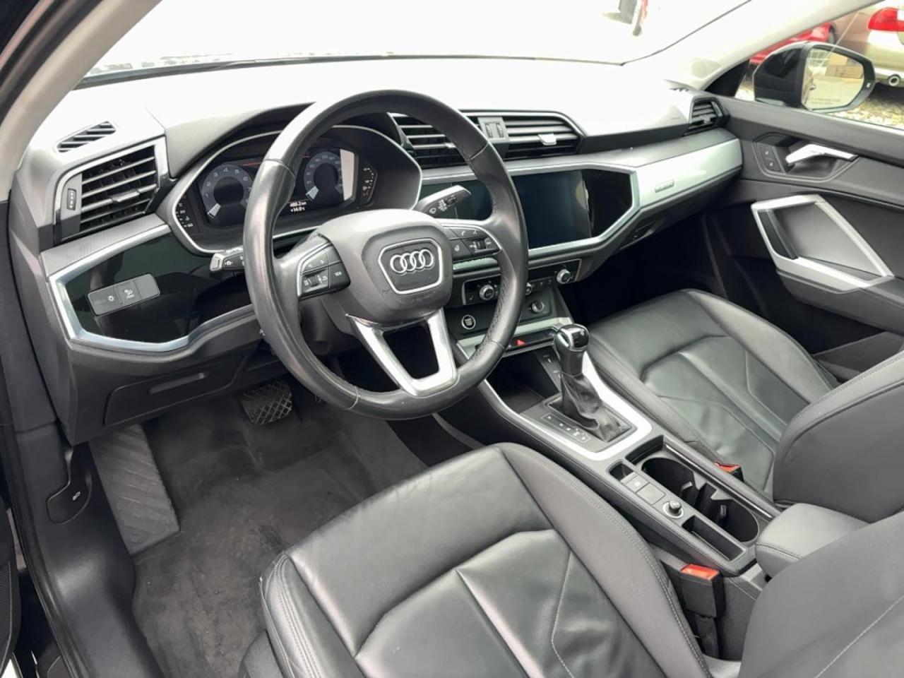 2022 Audi Q3 Komfort AWD Leather Moonroof Bluetooth Photo