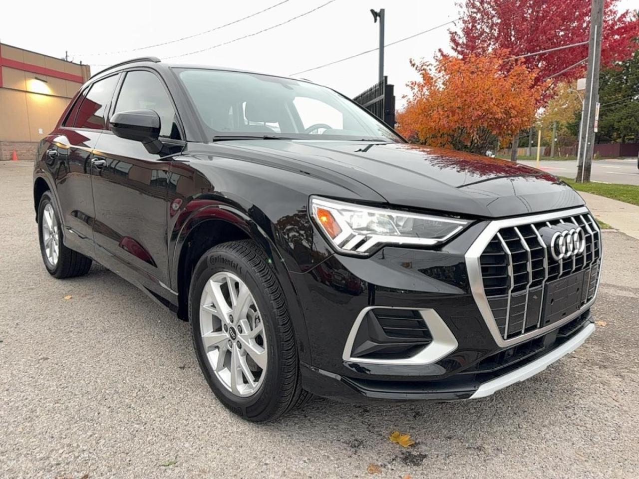 2022 Audi Q3 Komfort AWD Leather Moonroof Bluetooth Photo