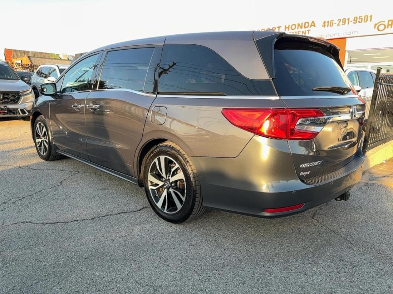 2018 Honda Odyssey Touring Photo