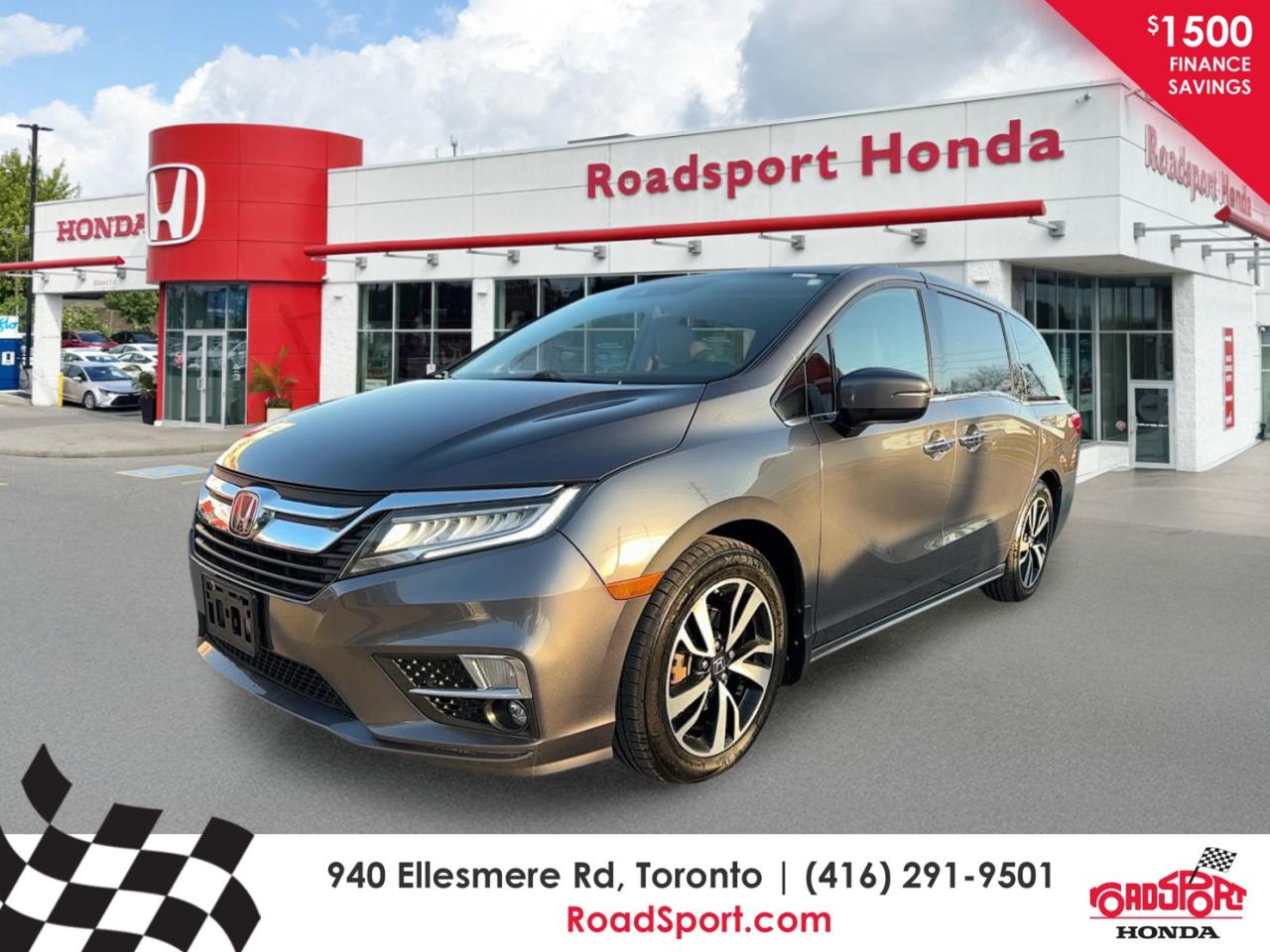 2018 Honda Odyssey Touring Photo0