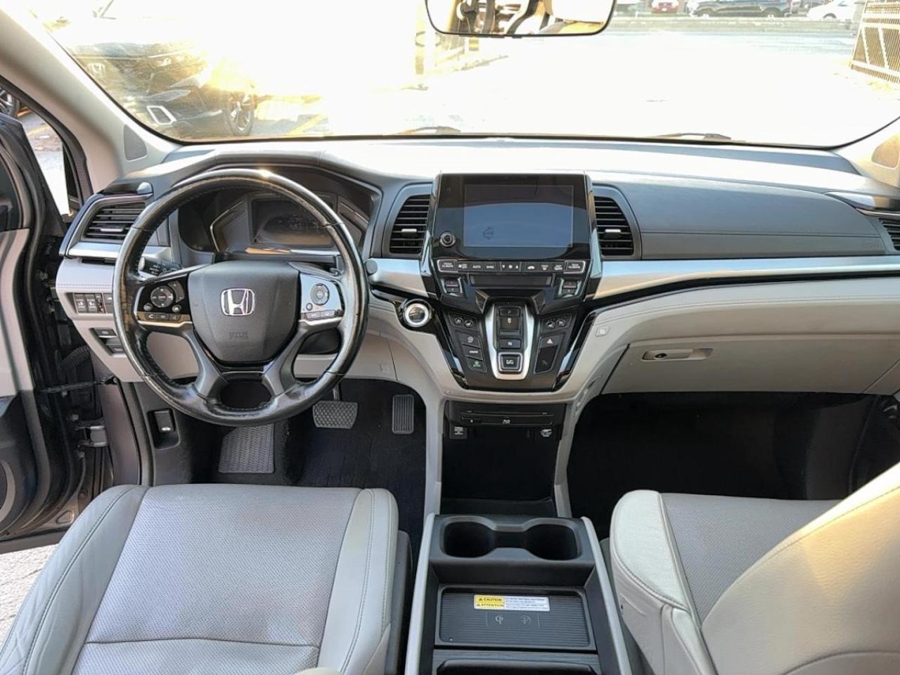 2018 Honda Odyssey Touring Photo