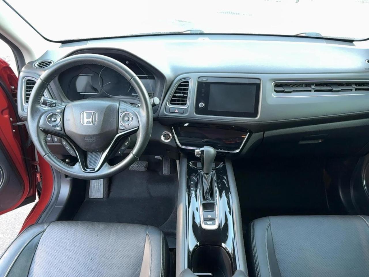 2019 Honda HR-V Touring Photo