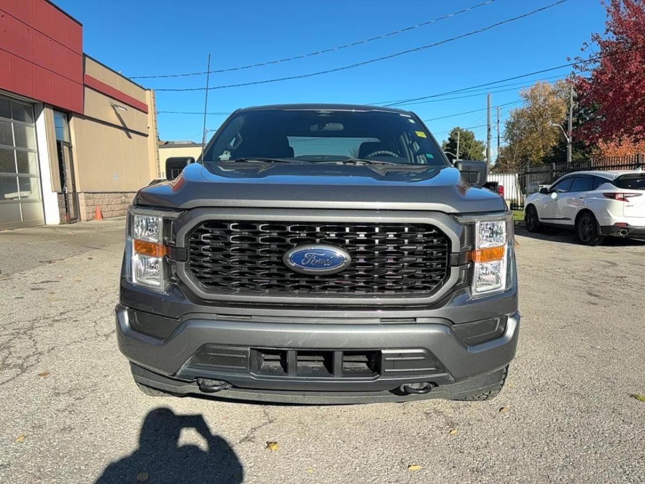 2022 Ford F-150 XL with Navigation Photo