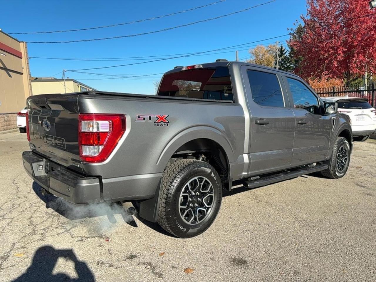 2022 Ford F-150 XL with Navigation Photo