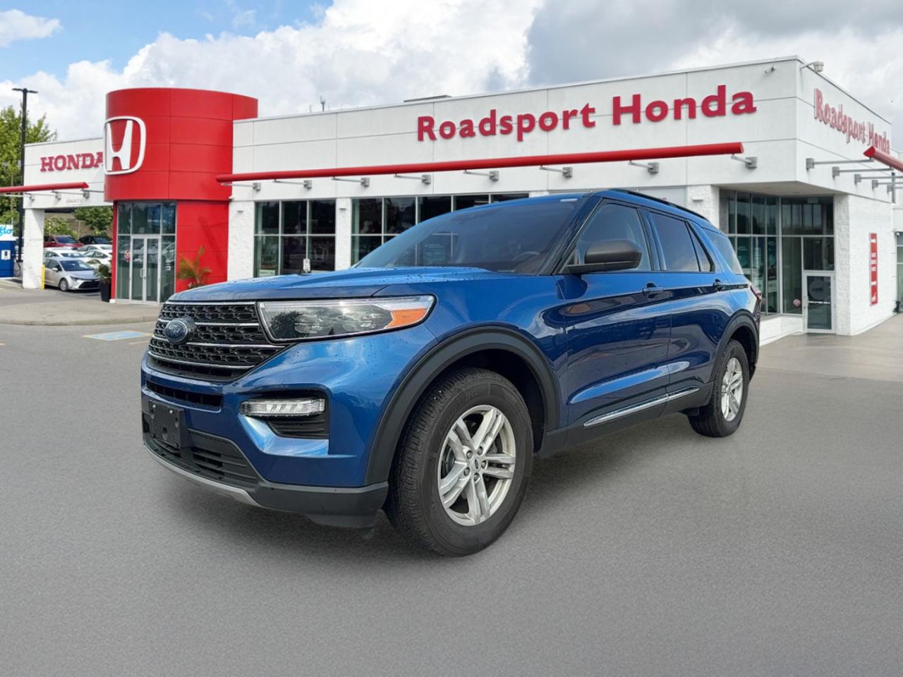 2022 Ford Explorer XLT Photo