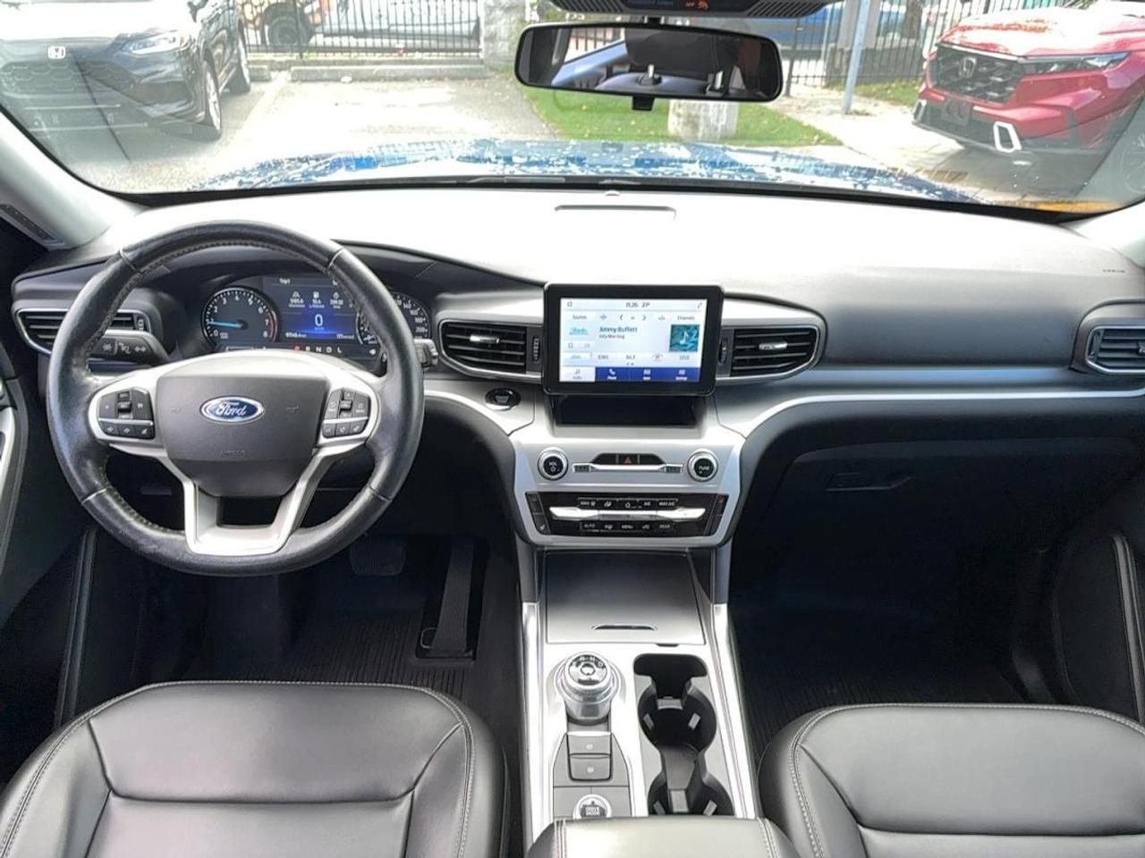 2022 Ford Explorer XLT Photo