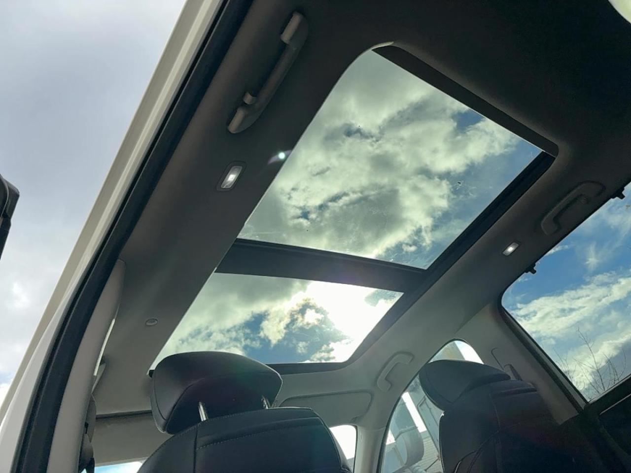 2025 Honda Pilot Touring Honda Certified 7YR/160K Warranty Photo