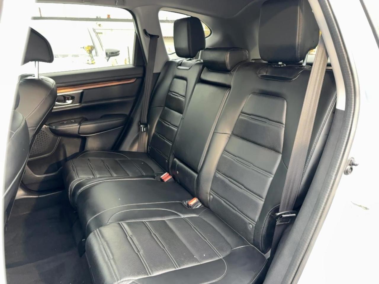 2020 Honda CR-V Ex-L LOW KMS   CLEAN CARFAX Photo