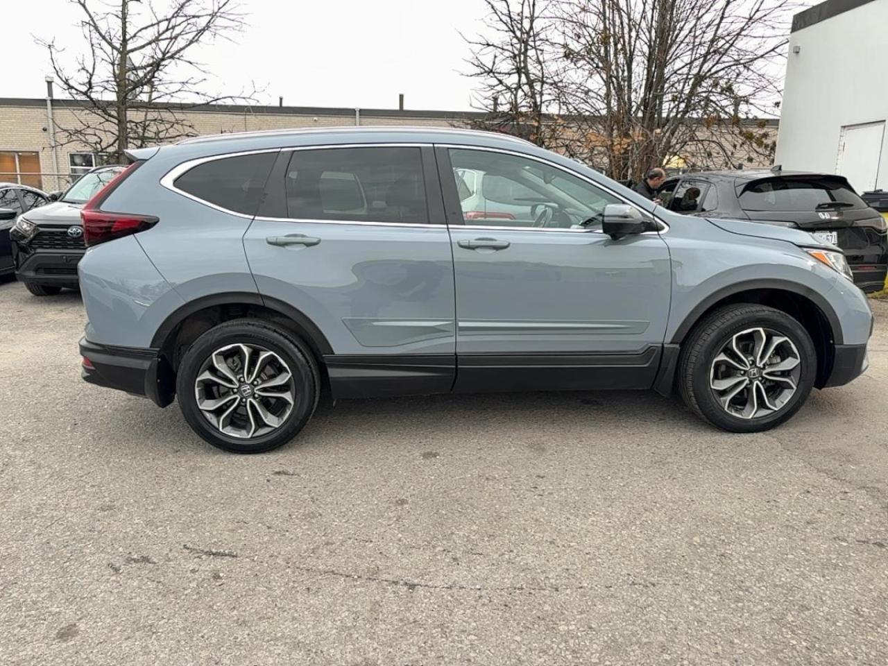 2020 Honda CR-V Ex-L LOW KMS   CLEAN CARFAX Photo