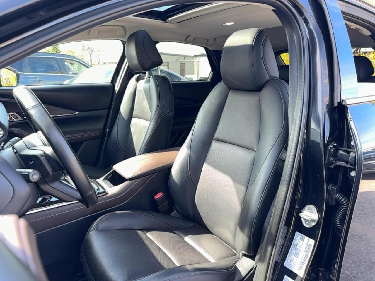 2022 Mazda CX-30 GT AWD Leather Sunroof Carplay Photo