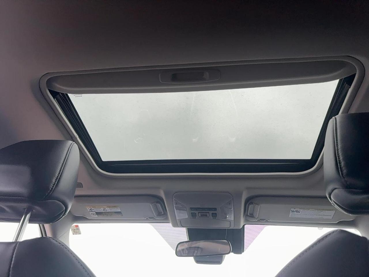 2025 Toyota RAV4 Hybrid XLE AWD Brand New Condition! Photo