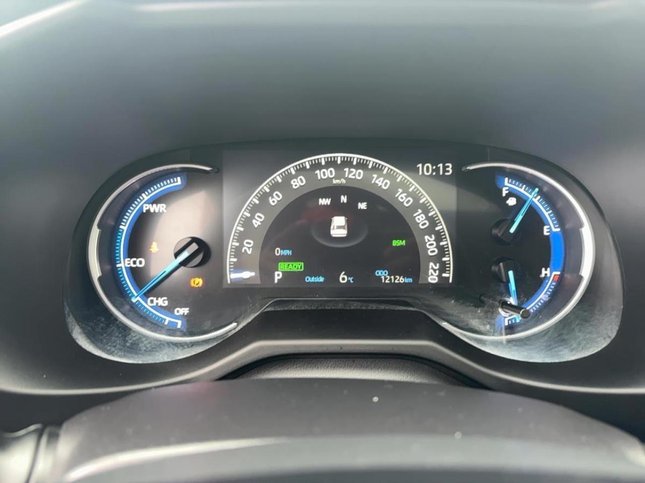 2025 Toyota RAV4 Hybrid XLE AWD Brand New Condition! Photo