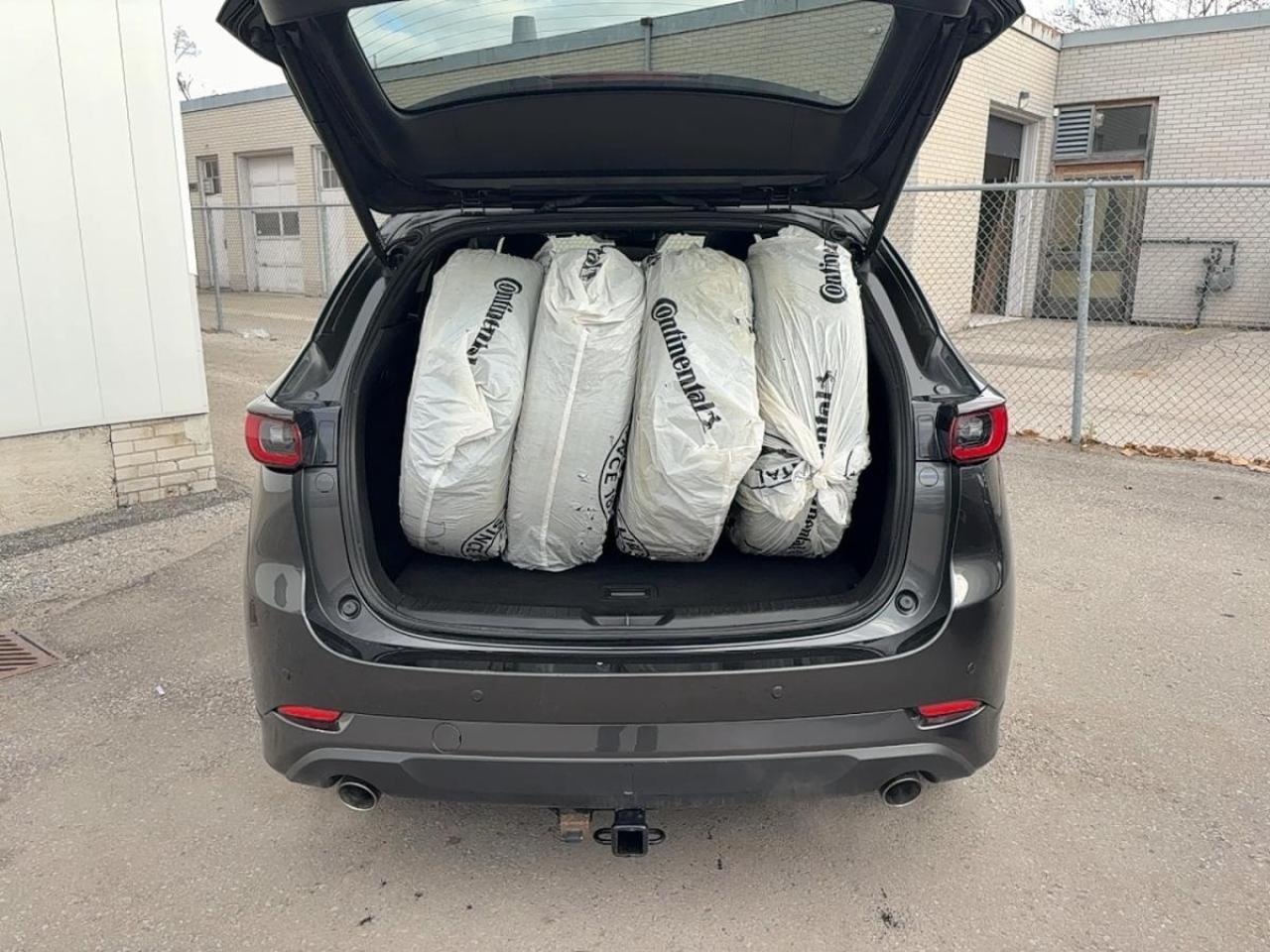 2022 Mazda CX-5 Signature Extra Set Of Winter Tires Included Photo