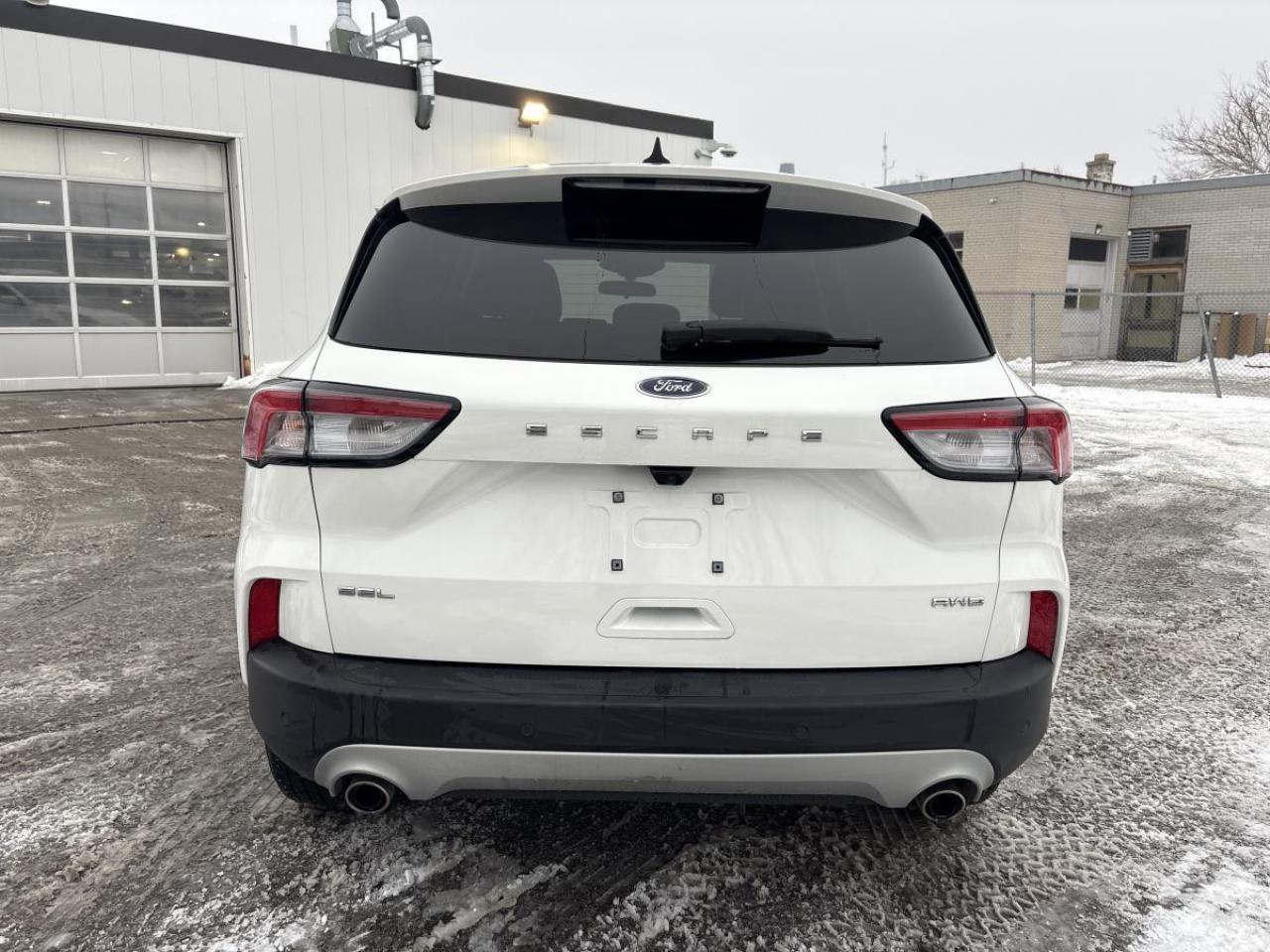 2021 Ford Escape SEL AWD CarPlay Navigation Leather Photo