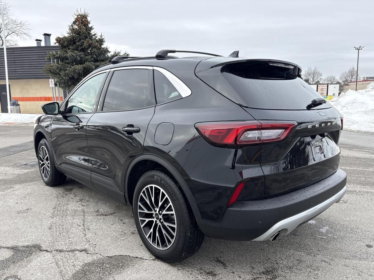 2024 Ford Escape PHEV Leather   CarPlay   Navi Photo