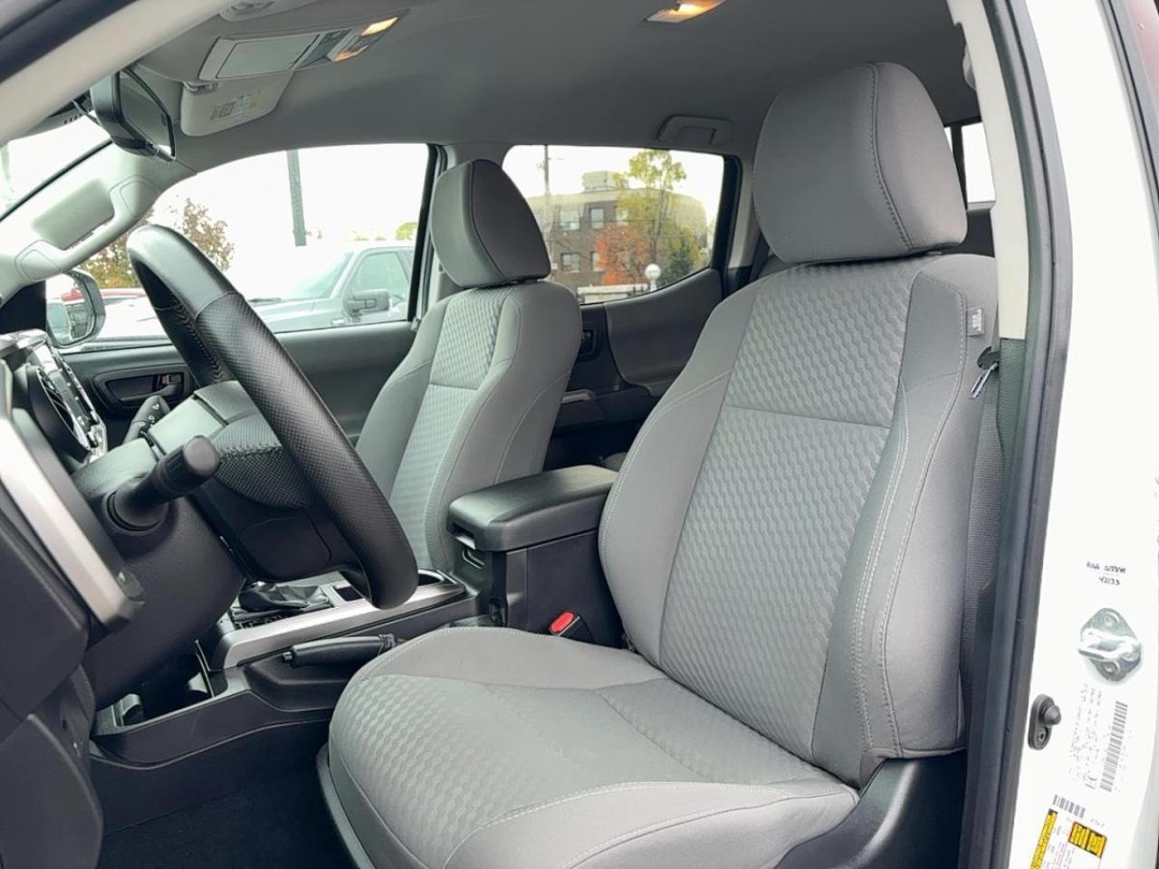 2023 Toyota Tacoma Base SR5 V6 Double Cab LB 4WD Photo