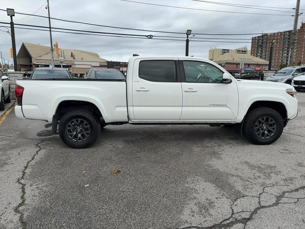 2023 Toyota Tacoma Base SR5 V6 Double Cab LB 4WD Photo
