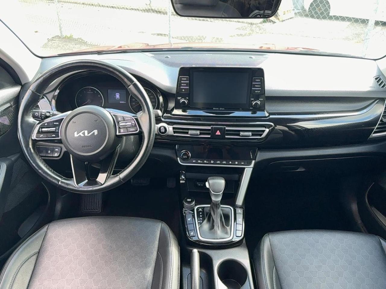 2023 Kia Seltos EX AWD   Leather   Sunroof   Carplay Photo