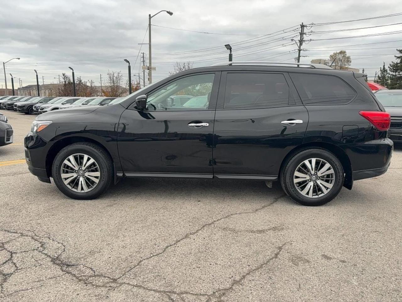2018 Nissan Pathfinder SL PREMIUM 4WD Photo
