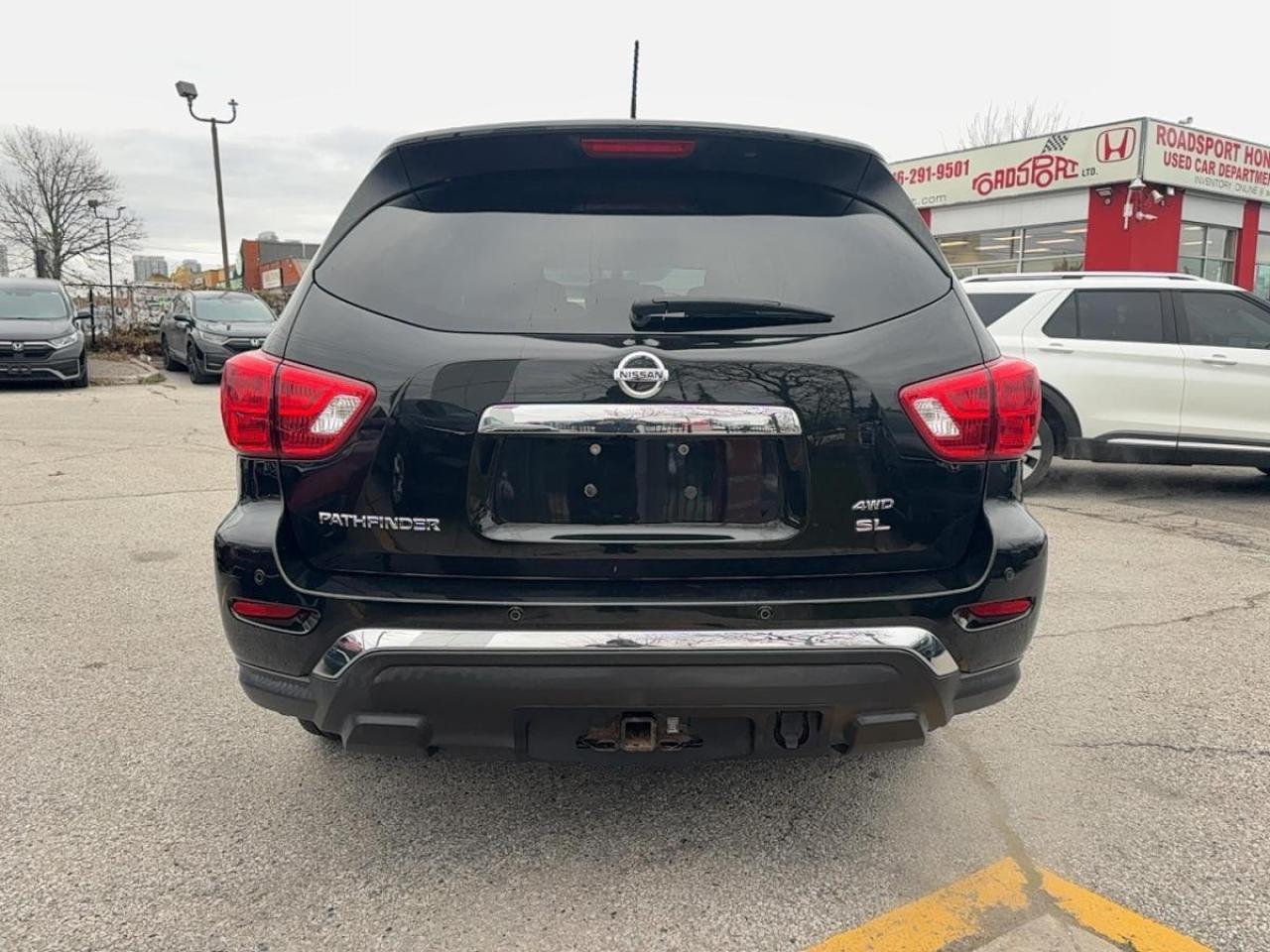 2018 Nissan Pathfinder SL PREMIUM 4WD Photo2