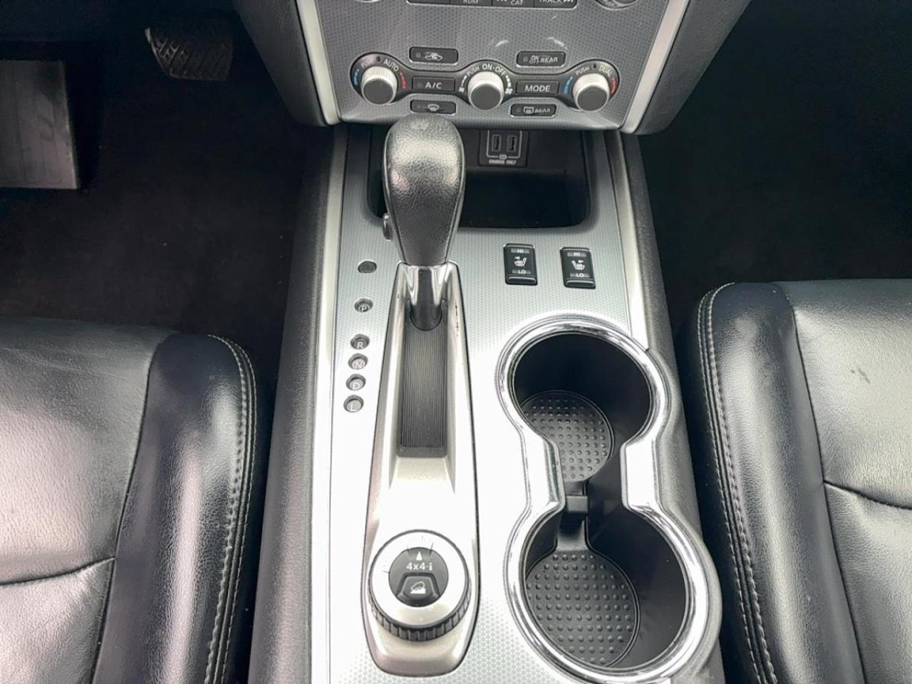 2018 Nissan Pathfinder SL PREMIUM 4WD Photo