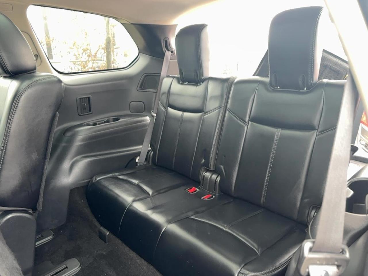 2018 Nissan Pathfinder SL PREMIUM 4WD Photo