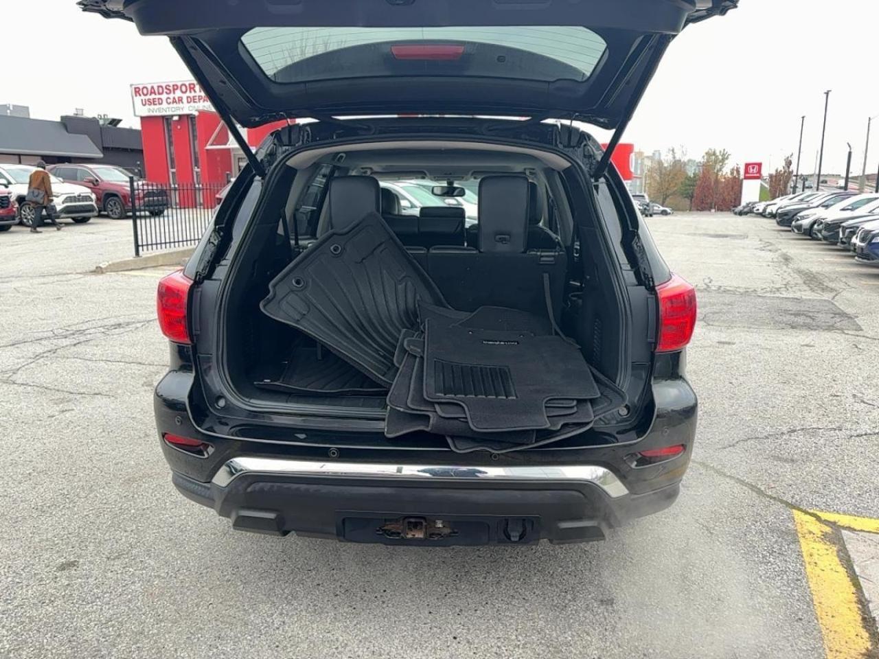 2018 Nissan Pathfinder SL PREMIUM 4WD Photo