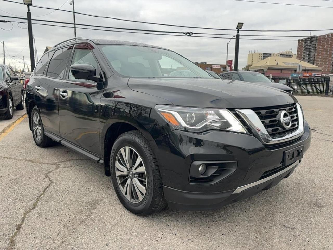 2018 Nissan Pathfinder SL PREMIUM 4WD Photo
