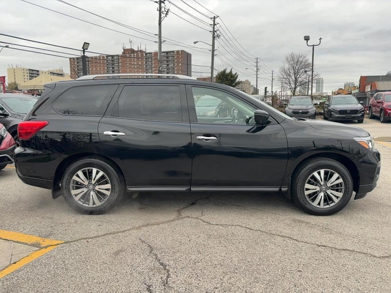 2018 Nissan Pathfinder SL PREMIUM 4WD Photo