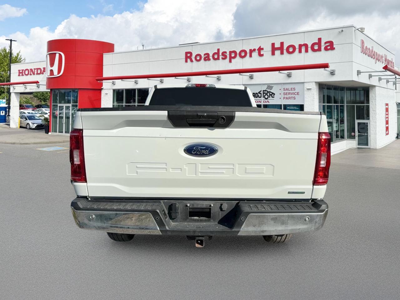 2023 Ford F-150 XLT Photo