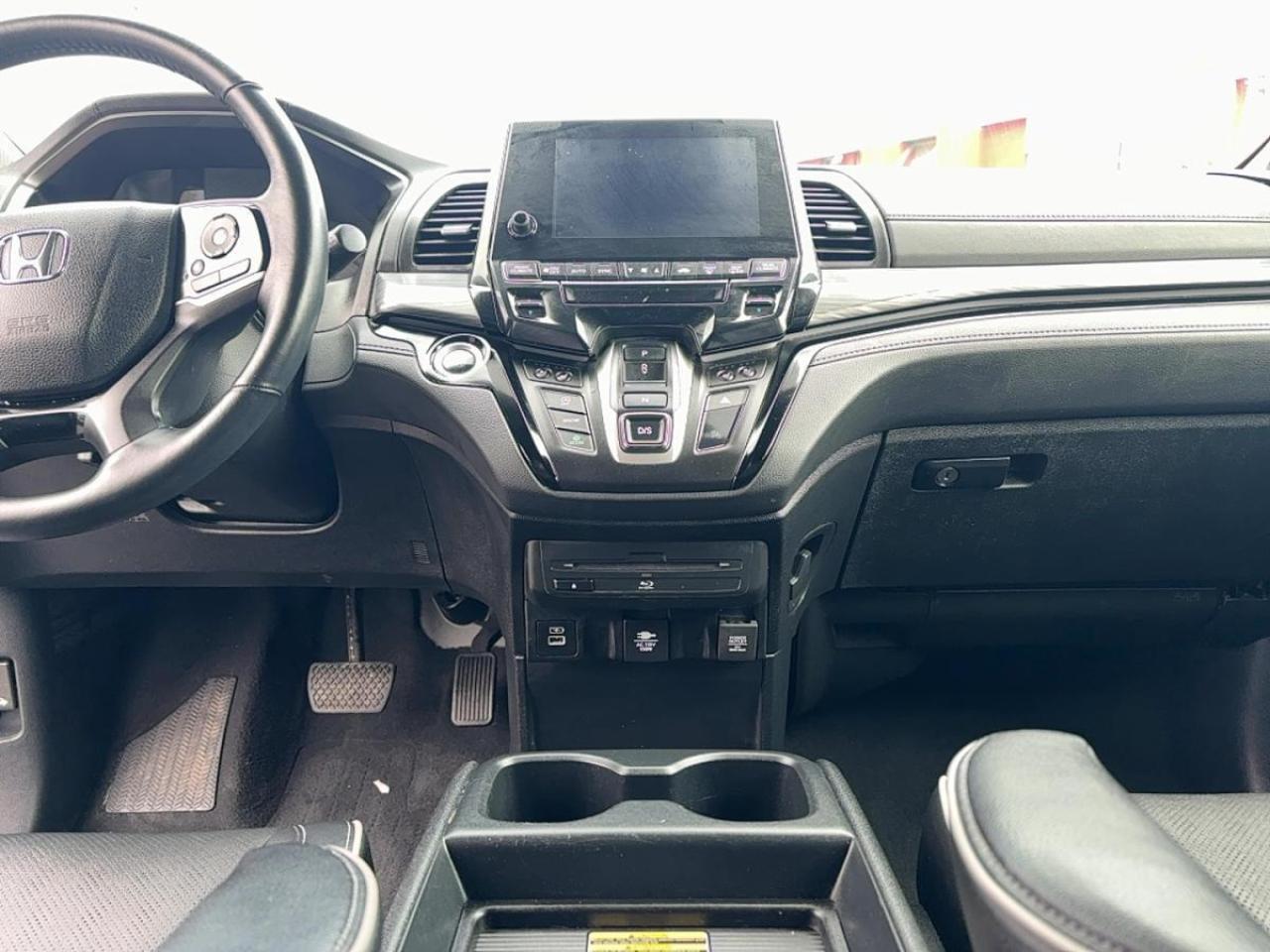 2023 Honda Odyssey Touring Honda Certified 7YR/160K Warranty Photo