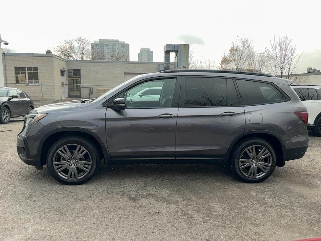 2022 Honda Pilot Sport Honda Certified 7YR/160K Warranty Photo4