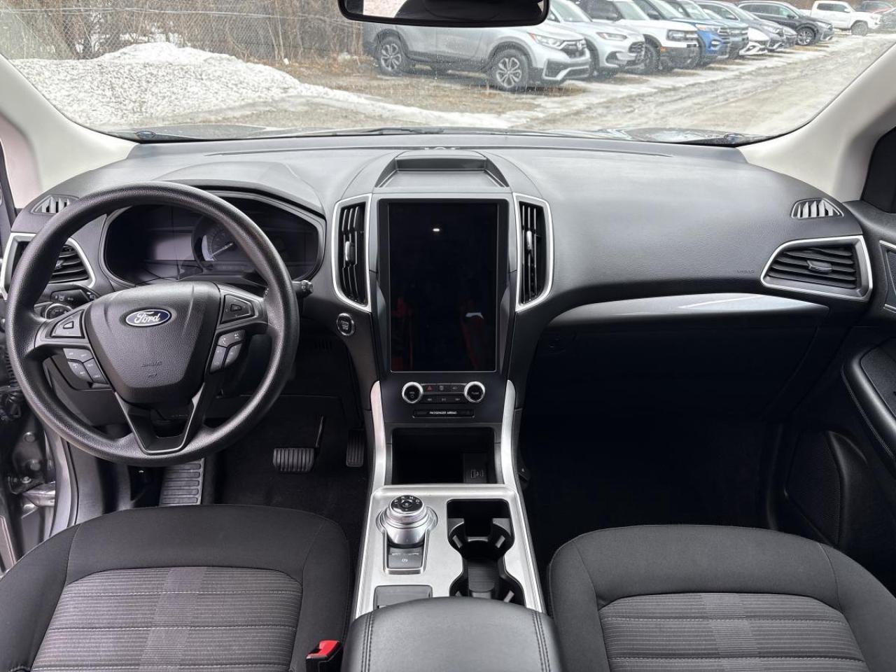 2023 Ford Edge SEL Photo