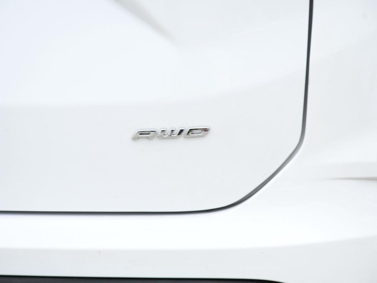 2024 Ford Edge SEL AWD Photo