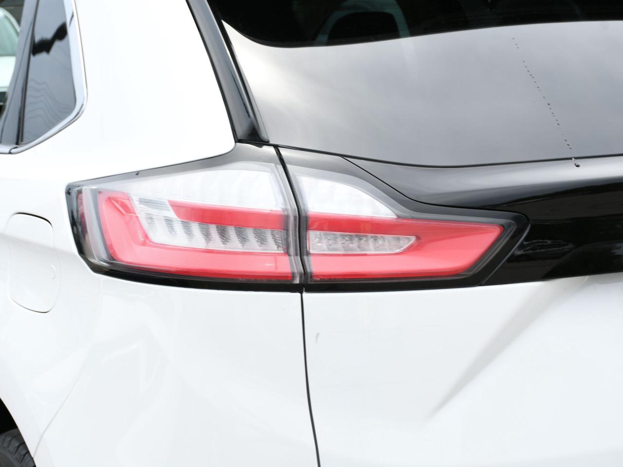 2024 Ford Edge SEL AWD Photo