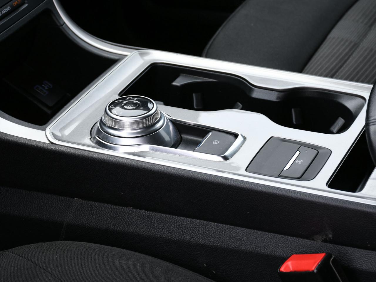 2024 Ford Edge SEL AWD Photo